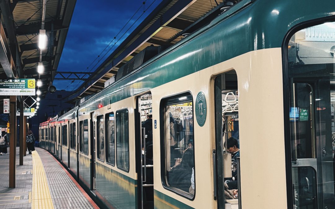 Kamakura & Enoshima: A Day Trip to Japan’s Coastal Capital